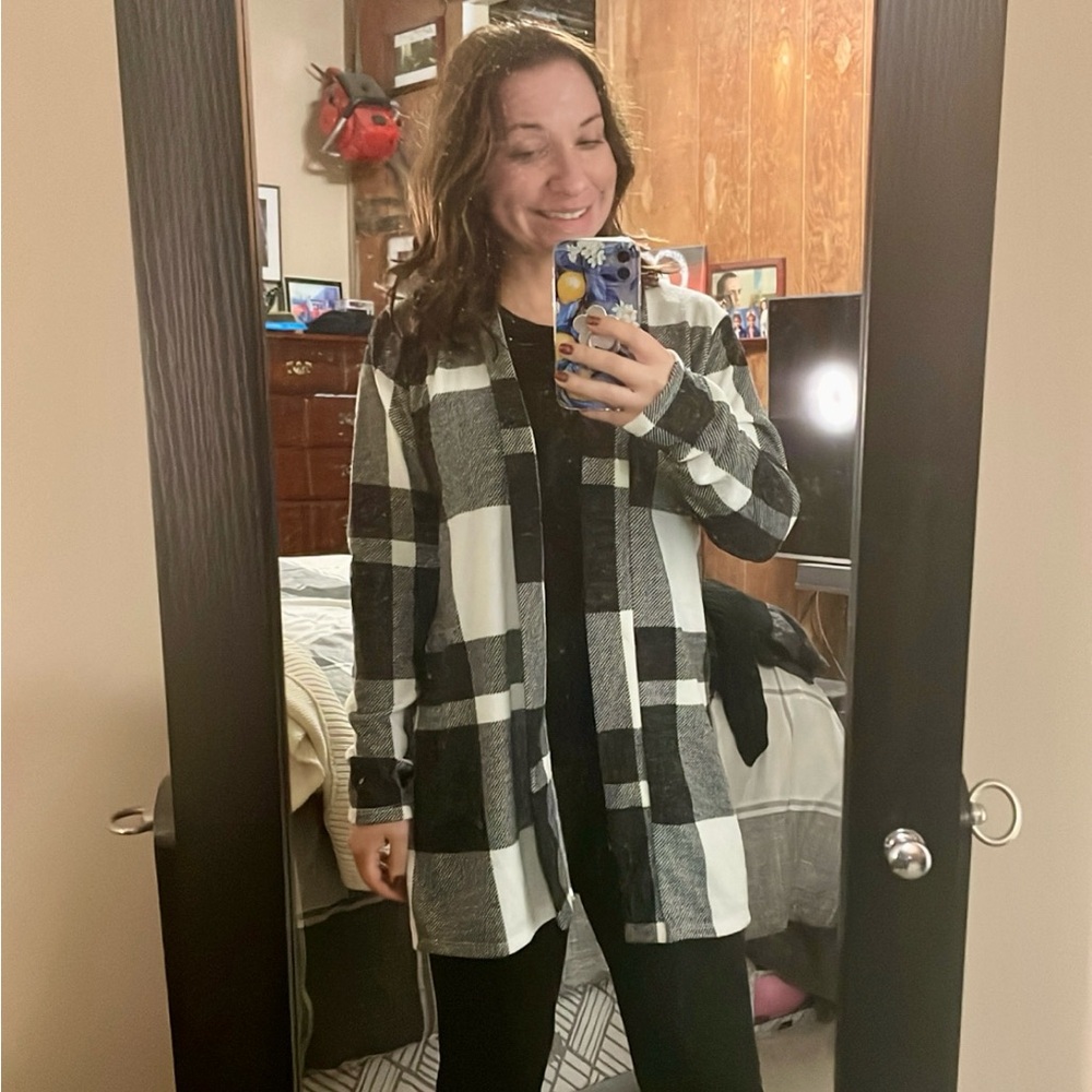 NWT Jenny Boston plaid cardigan